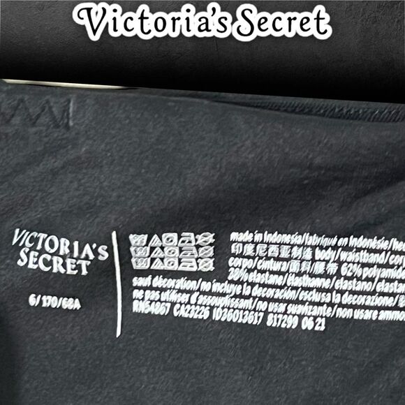 Preowned Victoria’s Secret VSX Flow Sweat On Point Soft Black Leggings - Small - Picture 7 of 8